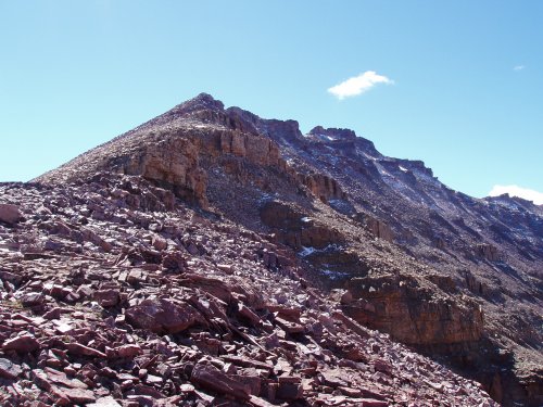 Looking south along the Kings Peak Ridge towards Kings. The summit route involves simply scambling up the ridge.