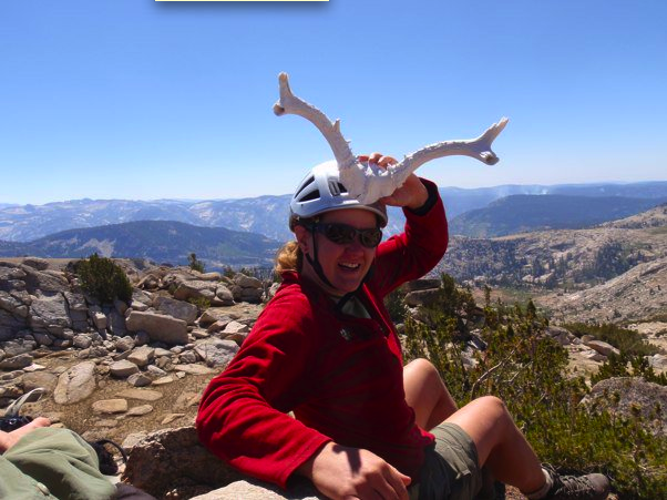 09_Summit_antlers_on_Piute